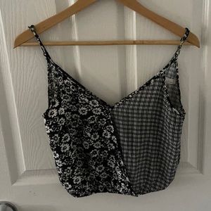 Garage Tank Top 😍